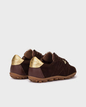 Load image into Gallery viewer, Wonders | Sprintr | Brown Suede | Retro Sneakers