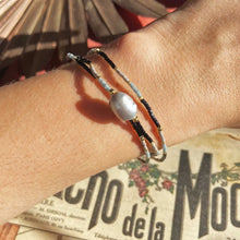 Load image into Gallery viewer, Ashiana | Marais Bracelet | Black & Grey