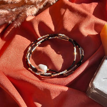 Load image into Gallery viewer, Ashiana | Marais Bracelet | Black & Grey