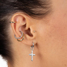 Load image into Gallery viewer, SP Twist Ear Cuff - Silver