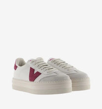 Load image into Gallery viewer, Victoria | Barcelona Split | Cyclist