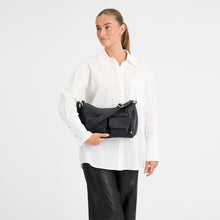 Load image into Gallery viewer, Depeche | Golden Chic | Shoulderbag | Due 2nd Sept