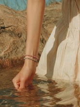 Load image into Gallery viewer, Soï | Petite | Stretch Beaded Bracelet