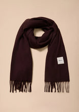 Load image into Gallery viewer, Lambswool Oversized Scarf