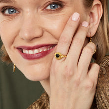 Load image into Gallery viewer, Ashiana | Maine Flower Ring | Black Onyx