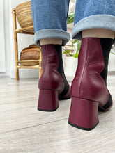 Load image into Gallery viewer, Wonders Glit Ankle Boot