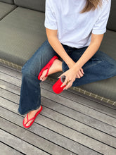 Load image into Gallery viewer, Archies | FlipFlops | Chilli Red | Pre-Order