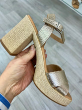 Load image into Gallery viewer, Oh My Sandals | 5731