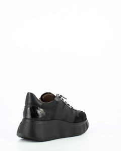 Wonders | Roma Trainer | Black