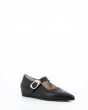 Load image into Gallery viewer, Wonders | Triana | Pointed Leather Pump | Black