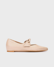 Load image into Gallery viewer, Wonders | Triana | Bow Pump