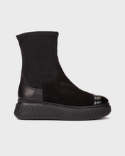 Load image into Gallery viewer, Wonders | Flatform Stretch Ankle Boot