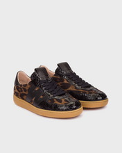 Load image into Gallery viewer, Wonders | Nubia | Sneaker