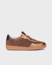 Load image into Gallery viewer, Wonders | Nubia | Sneaker