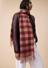 Load image into Gallery viewer, Lambswool Oversized Scarf