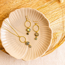Load image into Gallery viewer, Ashiana | Cadiz Necklace | Labradorite