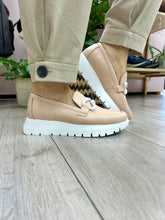 Load image into Gallery viewer, Wonders | Aura Loafers