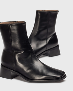 Wonders | Ayla | Leather Ankle Boot | Black | Square Toe
