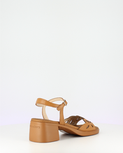 Load image into Gallery viewer, Wonders | Moai Leather Sandals