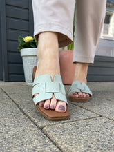 Load image into Gallery viewer, Oh My Sandals | Slide