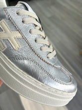 Load image into Gallery viewer, Another Trend | Metallic Trainers