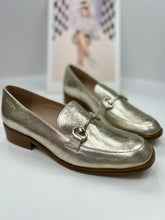 Load image into Gallery viewer, Wonders | Metallic Moccasin