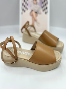 Wonders | Flatform Sandal