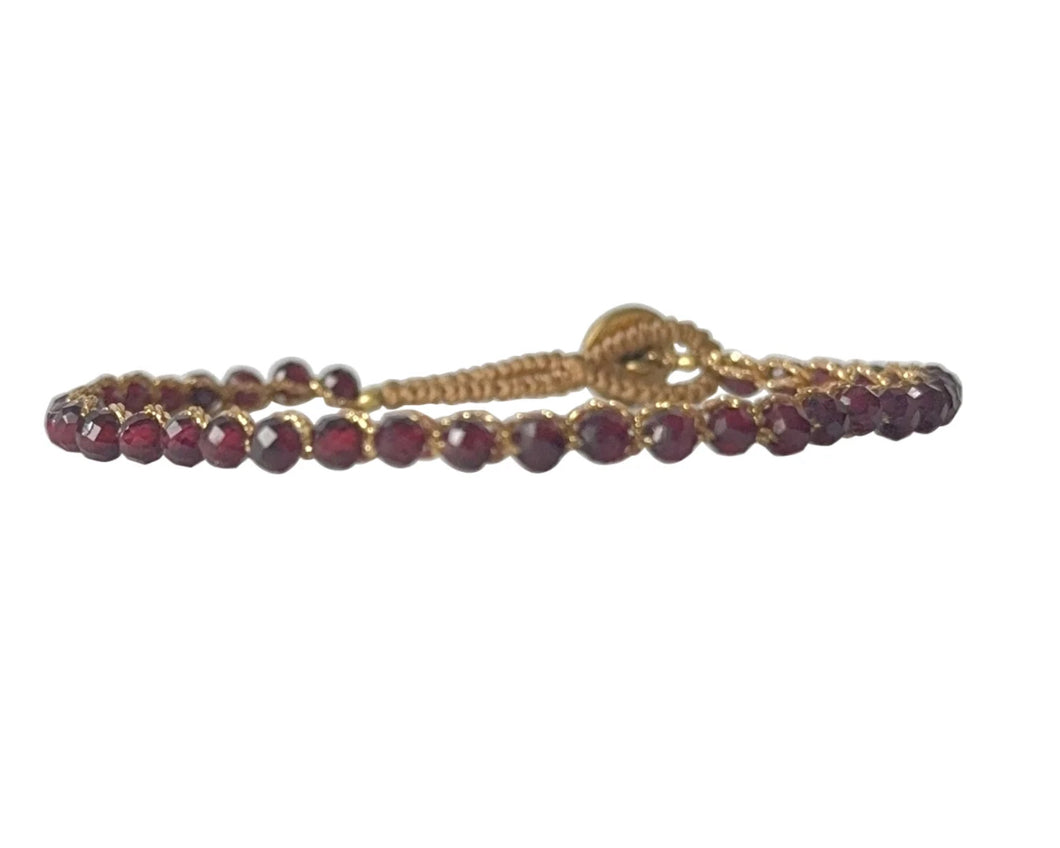 IBU JEWELS | Bracelet | Jill Merlin | Garnet