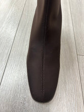 Load image into Gallery viewer, Miss Elastic | Lycra | Pull on Knee High Sock Boot