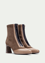 Load image into Gallery viewer, Hispanitas | Atlanta | Pointed Toe Zip Front | Ankle Boot