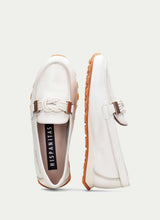 Load image into Gallery viewer, Hispanitas | Zinnia Leather Loafer