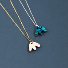 Load image into Gallery viewer, Petal Drop | Necklace