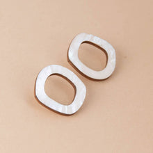 Load image into Gallery viewer, Rounded Form | Stud Earrings | Large