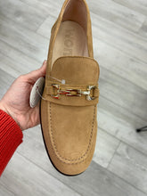 Load image into Gallery viewer, Wonders | Suede Loafer