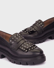 Load image into Gallery viewer, Wonders | Bones Fringe Leather Loafer | Due Mon 7th Sept