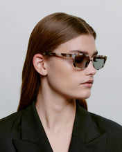 Load image into Gallery viewer, A. Kjærbede | Charlie | Sunglasses | Due 26th March