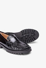 Load image into Gallery viewer, Unisa | Fijo | Crinkled Patent Penny Loafer