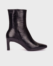 Load image into Gallery viewer, Wonders | Vita Ankle Boot | Due 29th Sept