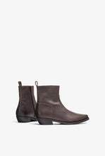 Load image into Gallery viewer, Unisa | Finet | Flat Cowboy Style Ankle Boot
