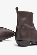 Load image into Gallery viewer, Unisa | Finet | Flat Cowboy Style Ankle Boot