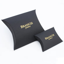 Load image into Gallery viewer, BRANCH | Horn Curb Link Necklace