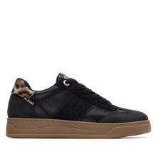 Load image into Gallery viewer, Refresh | Gum Sole Trainer | Black