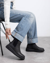 Load image into Gallery viewer, Refresh | Ankle Boot | Black