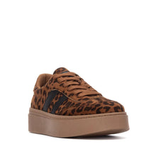 Load image into Gallery viewer, Refresh| Platform Sole Trainer | Leopard
