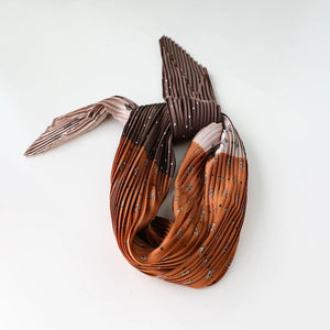 Pleated Neckscarf