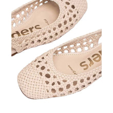 Load image into Gallery viewer, Wonders | Mesh Slingback Pump