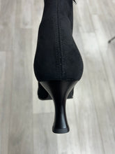 Load image into Gallery viewer, Miss Elastic | Pull on Stretch Pointed Ankle Boot