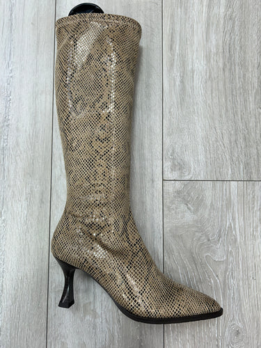 Miss Elastic | Snake Print | Pull on Knee High Stretch Boot