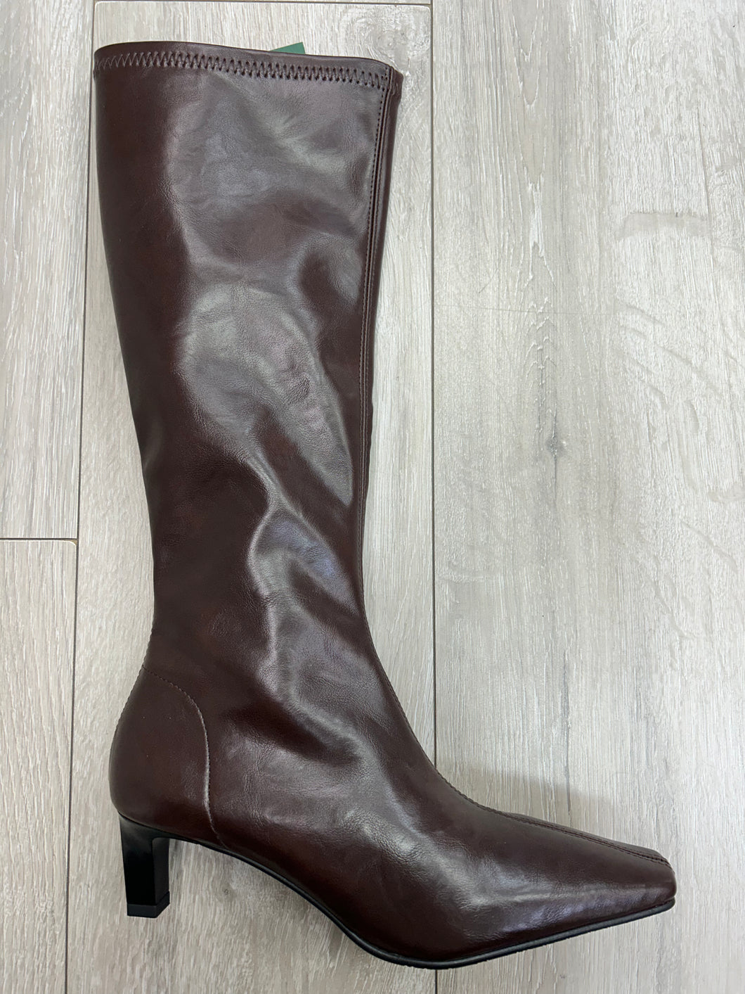 Miss Elastic | Pull on Knee High Stretch Boot