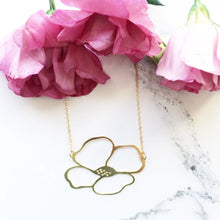 Load image into Gallery viewer, Anemone Necklace
